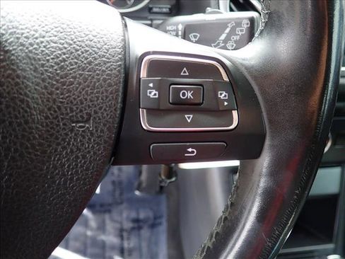 Used 2013 Volkswagen Tiguan S AWD/4WD image 14