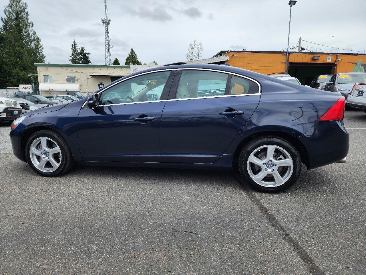 Used 2013 Volvo S60 T5 AWD/4WD image 8