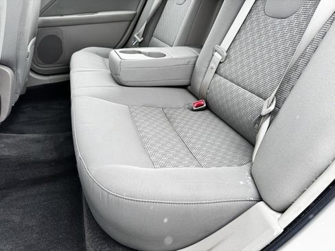 Used 2010 Ford Fusion SE image 5