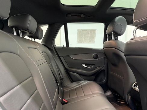 Certified 2022 Mercedes-Benz GLC 300 4MATIC w/ Premium Package Lite image 8