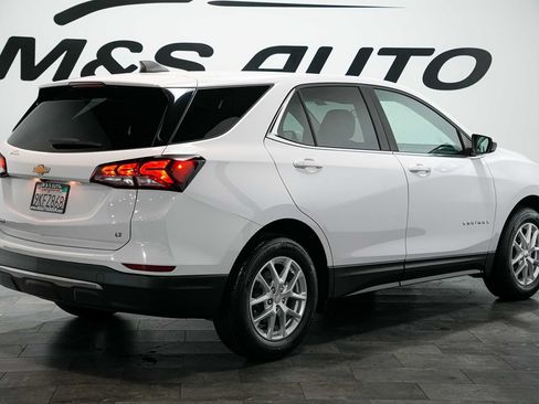 Used 2022 Chevrolet Equinox LT FWD image 5