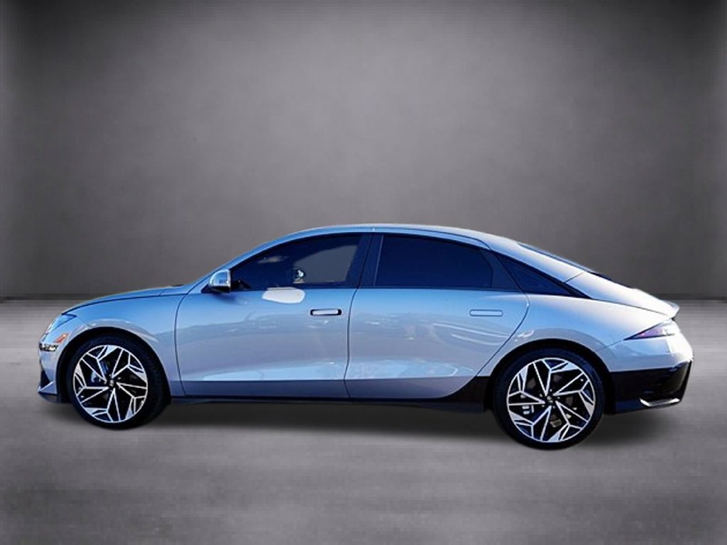 Certified 2025 Hyundai Ioniq 6 Limited RWD image 9