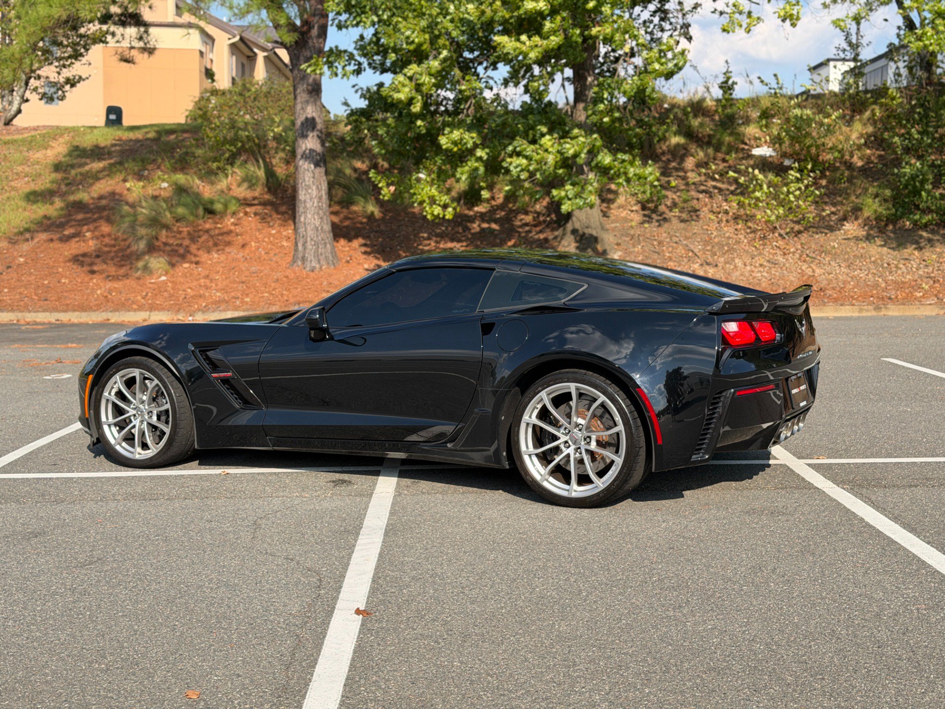 Used 2017 Chevrolet Corvette Grand Sport RWD image 7