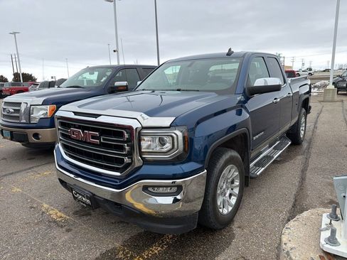 Used 2017 GMC Sierra 1500 SLE w/ SLE Value Package image 3