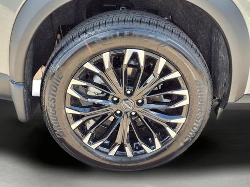 Certified 2026 Nissan Rogue Dark Armor FWD image 9