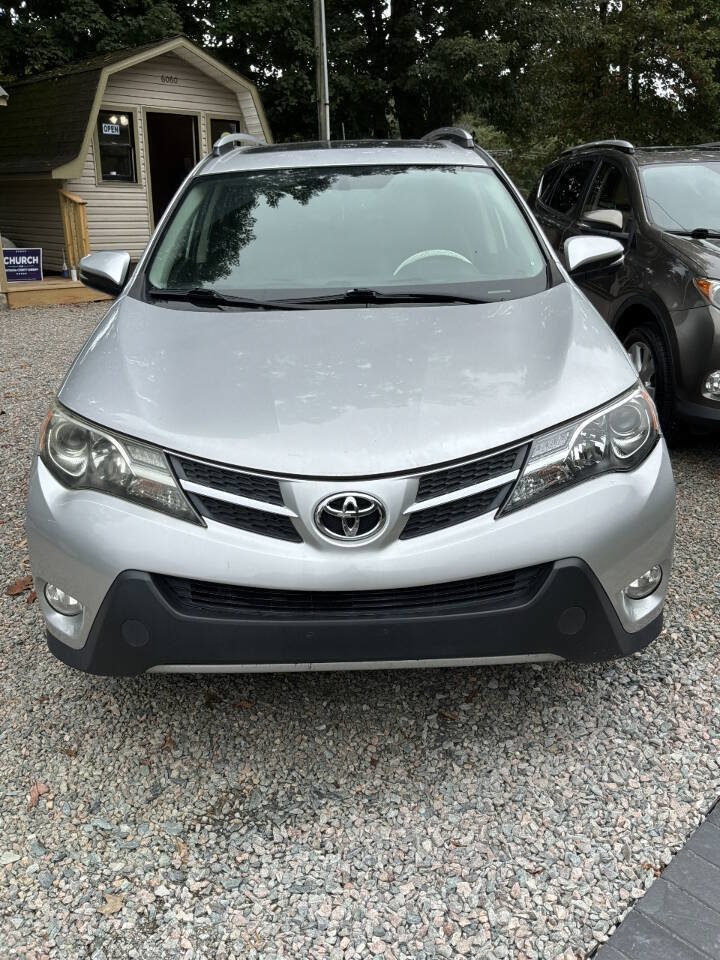 Used 2015 Toyota RAV4 Limited AWD/4WD image 2