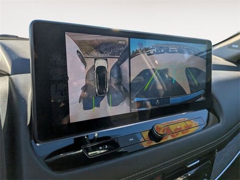 Certified 2024 Nissan Rogue Platinum w/ Platinum Premium Package image 21