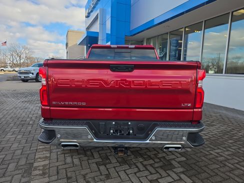 Used 2025 Chevrolet Silverado 1500 LTZ image 4