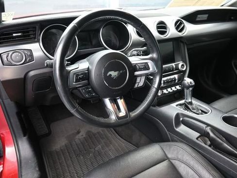 Used 2022 Ford Mustang GT w/ Equipment Group 301A RWD image 28