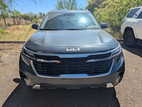 Certified 2024 Kia Seltos EX image 5