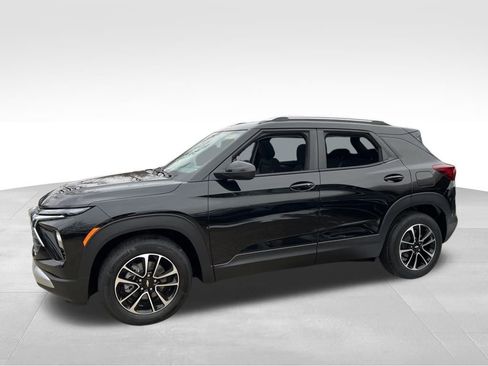 New 2025 Chevrolet TrailBlazer LT w/ Convenience Package image 4