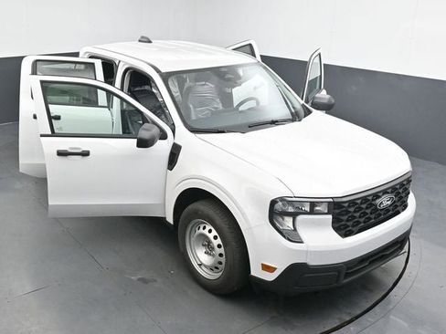 New 2026 Ford Maverick XL w/ Equipment Group 101A AWD/4WD image 32