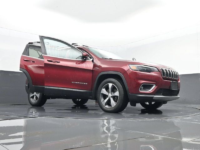 Used 2019 Jeep Cherokee Limited AWD/4WD image 34