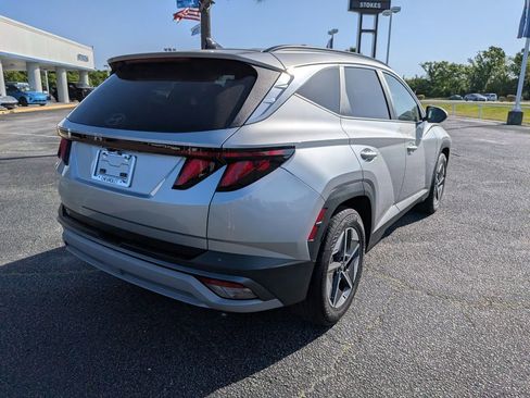 Used 2025 Hyundai Tucson SEL FWD image 6