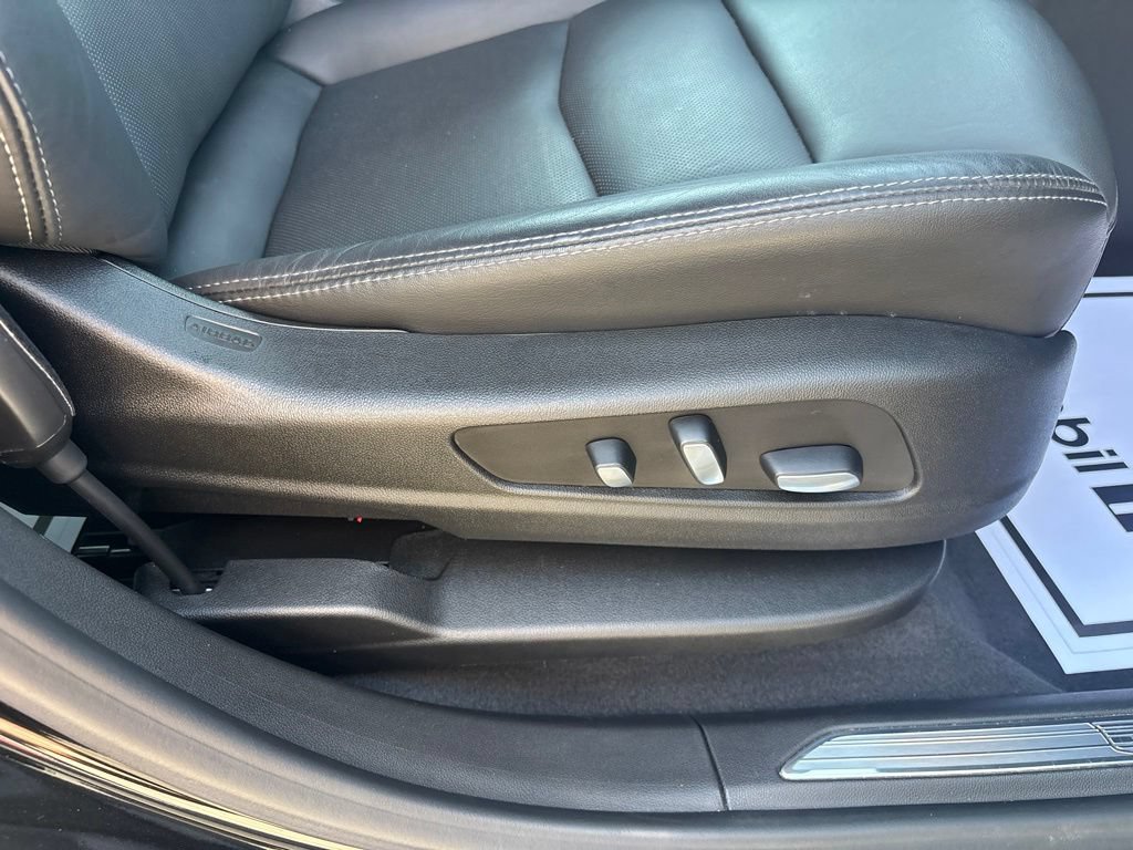 Used 2022 Cadillac XT5 Premium Luxury w/ Technology Package AWD/4WD image 50
