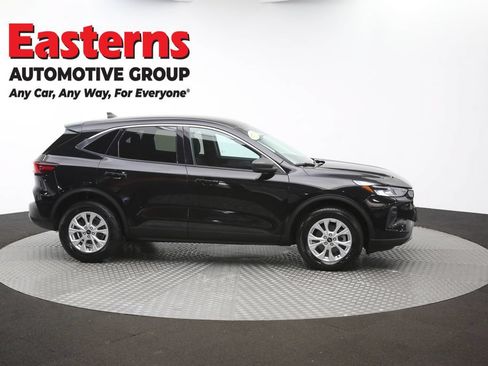Used 2023 Ford Escape Active AWD/4WD image 45