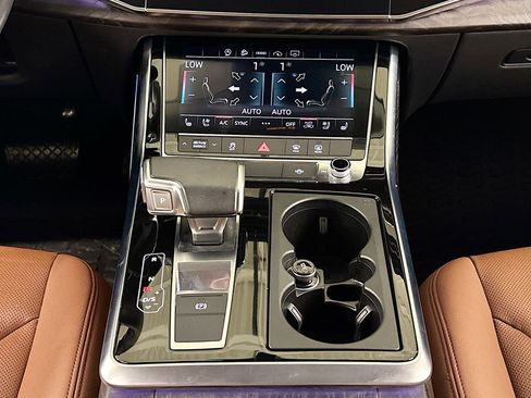 Certified 2022 Audi Q8 Premium Plus image 13