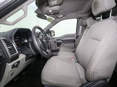 Used 2016 Ford F150 XLT w/ Equipment Group 301A Mid image 32