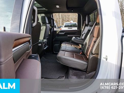 Used 2025 GMC Sierra 3500 Denali w/ Technology Package image 20