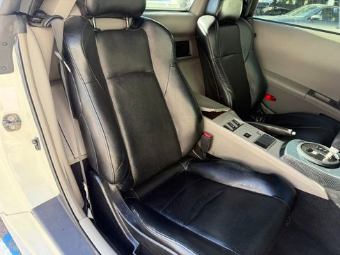 Used 2005 Nissan 350Z Touring image 33