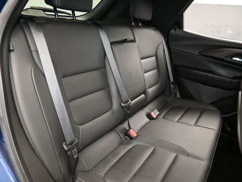 Used 2023 Chevrolet TrailBlazer ACTIV w/ Sun and Liftgate Package image 39