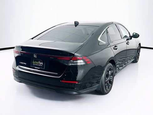 Used 2023 Honda Accord EX image 9