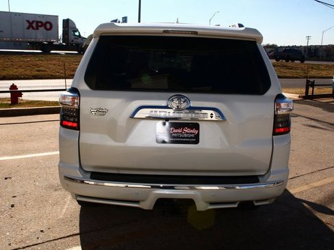 Used 2022 Toyota 4Runner Limited image 8