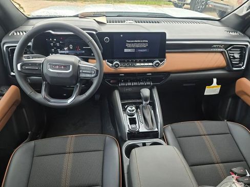 New 2026 GMC Canyon AT4 AWD/4WD image 12