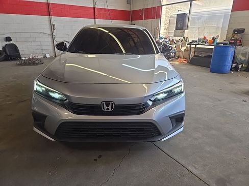 Used 2024 Honda Civic Sport image 1