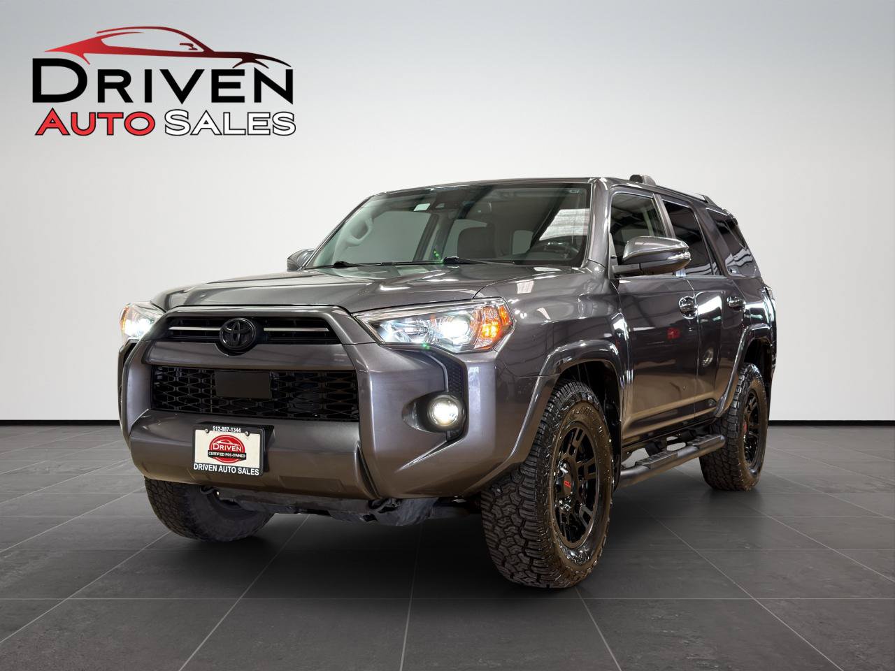 Used 2022 Toyota 4Runner SR5 Premium RWD image 3
