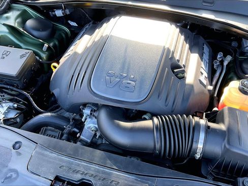 Used 2022 Dodge Charger R/T w/ Plus Group image 31