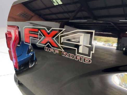 Used 2017 Ford F150 Lariat w/ Equipment Group 502A Luxury image 26