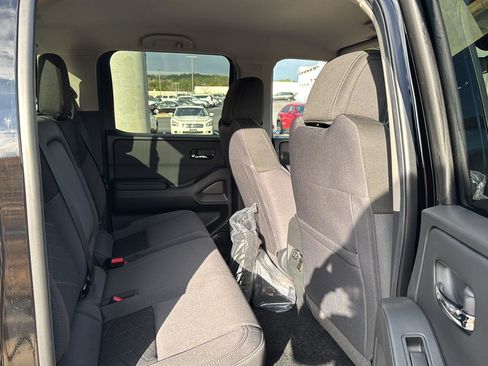 New 2026 Nissan Frontier SV w/ SV Convenience Package image 11