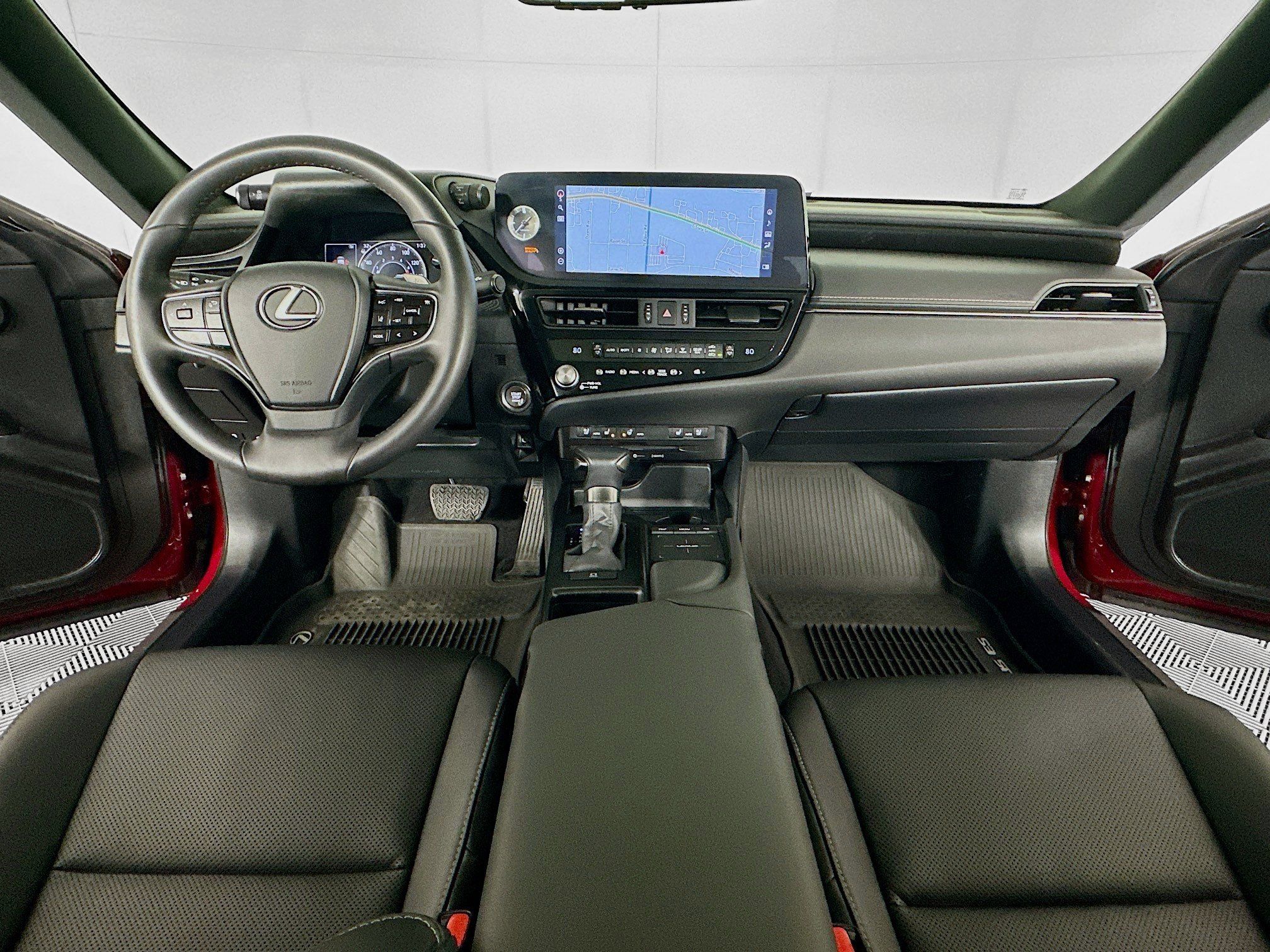 Used 2022 Lexus ES 250 w/ Premium Package AWD/4WD image 3