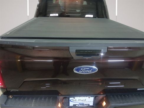 Certified 2018 Ford F150 XLT w/ Equipment Group 302A Luxury image 26