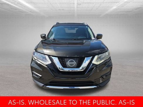 Used 2017 Nissan Rogue SV AWD/4WD image 3