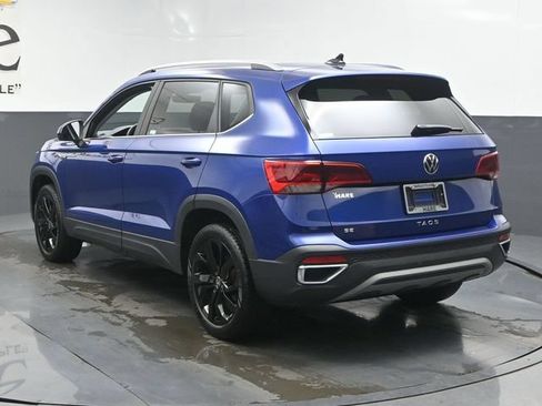 Used 2023 Volkswagen Taos SE w/ Panoramic Sunroof Package FWD image 37