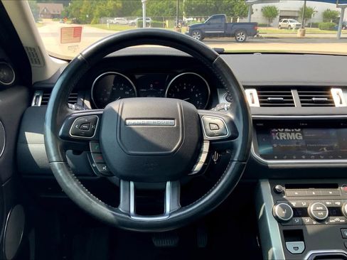 Used 2017 Land Rover Range Rover Evoque HSE AWD/4WD image 6