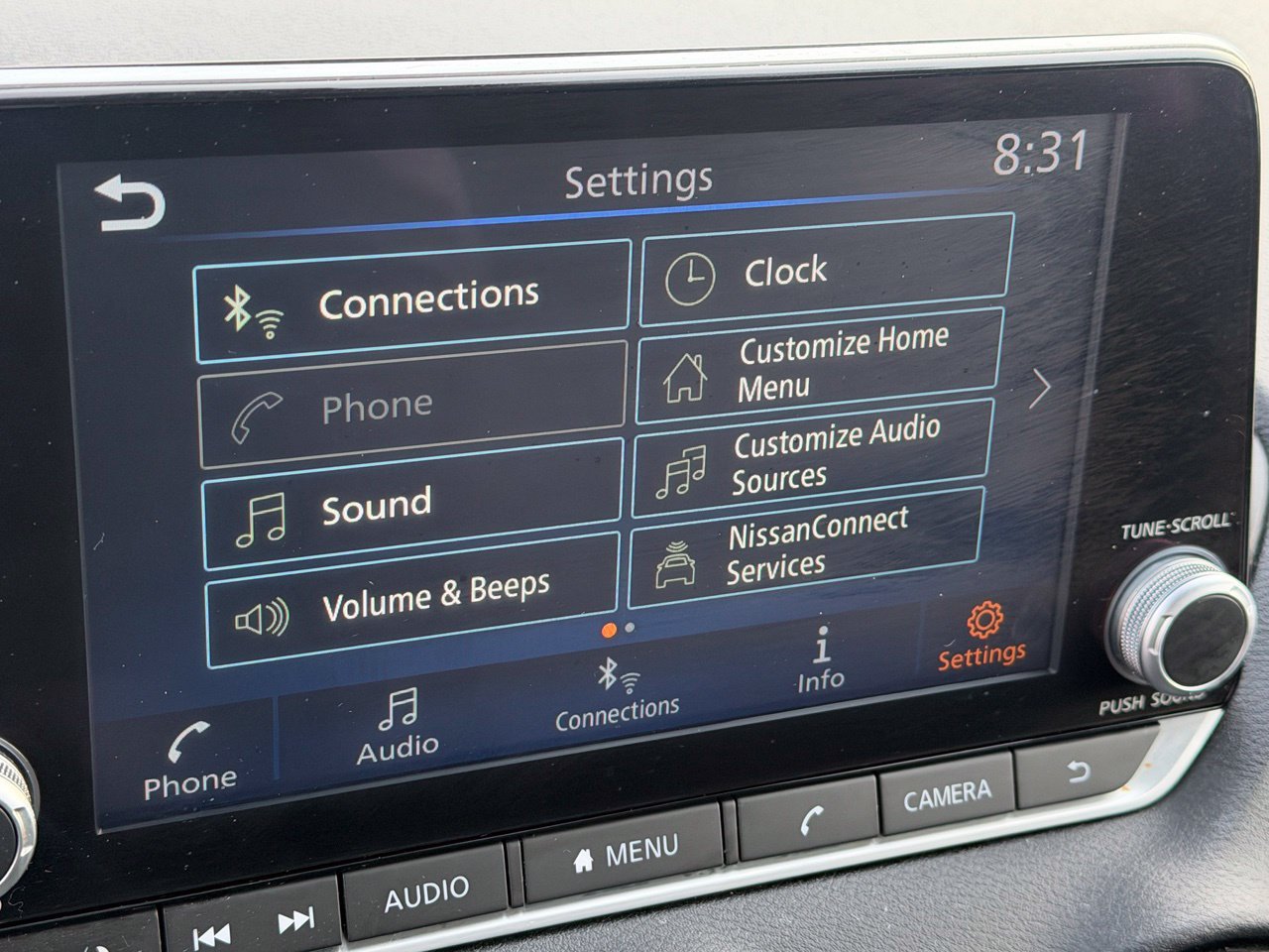 Certified 2025 Nissan Sentra SV FWD image 25