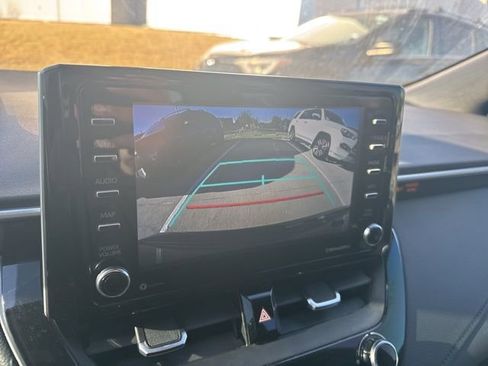 Used 2021 Toyota Corolla SE image 11