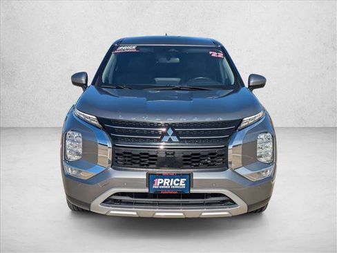 Used 2022 Mitsubishi Outlander SE image 9