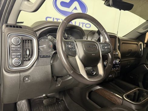 Used 2020 GMC Sierra 3500 Denali w/ Denali Ultimate Package image 17