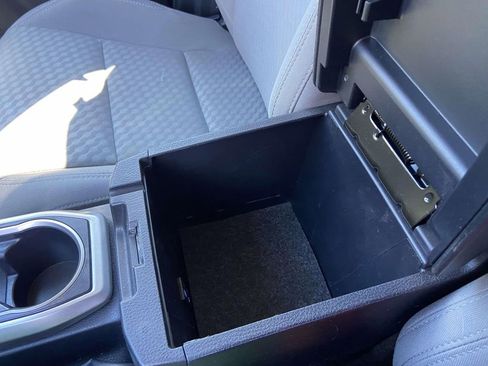 Used 2023 Toyota Tacoma SR5 w/ Technology Package image 29