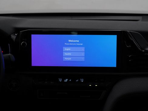 Used 2025 Toyota Camry SE w/ Multimedia Upgrade Package FWD image 15