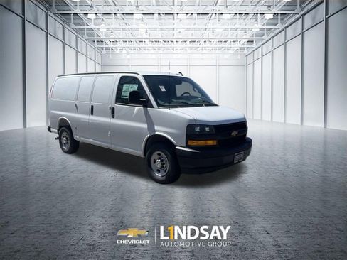 New 2026 Chevrolet Express 2500 w/ Driver Convenience Package RWD image 2