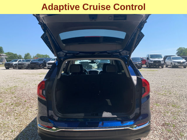 Used 2022 GMC Terrain SLT AWD/4WD image 11
