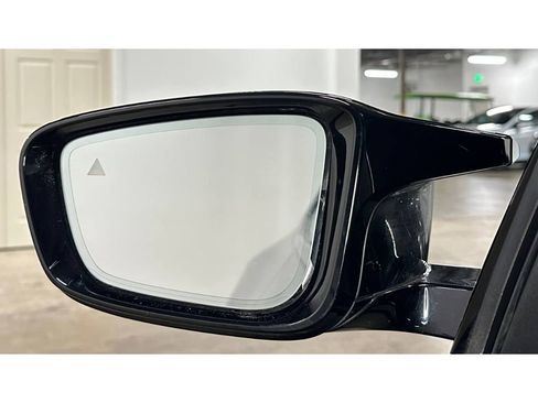 Used 2022 BMW M4 Competition w/ Executive Package image 32