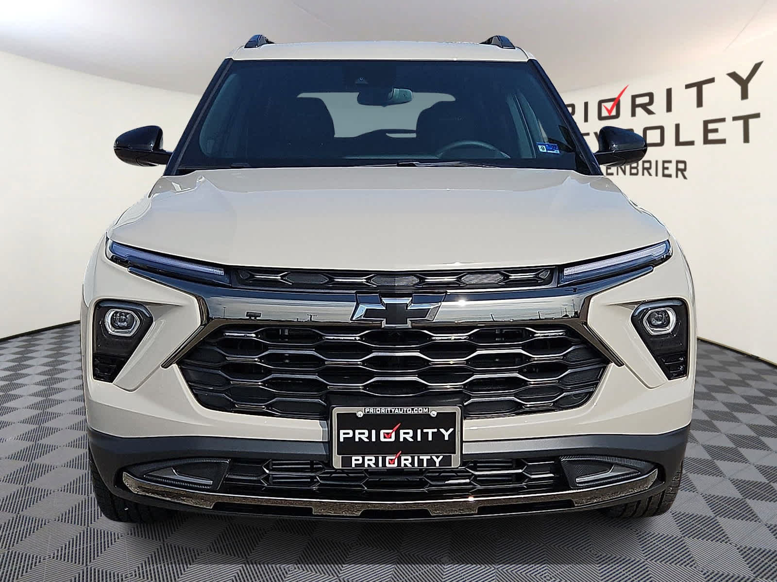 New 2026 Chevrolet TrailBlazer ACTIV w/ Driver Confidence Package FWD image 2