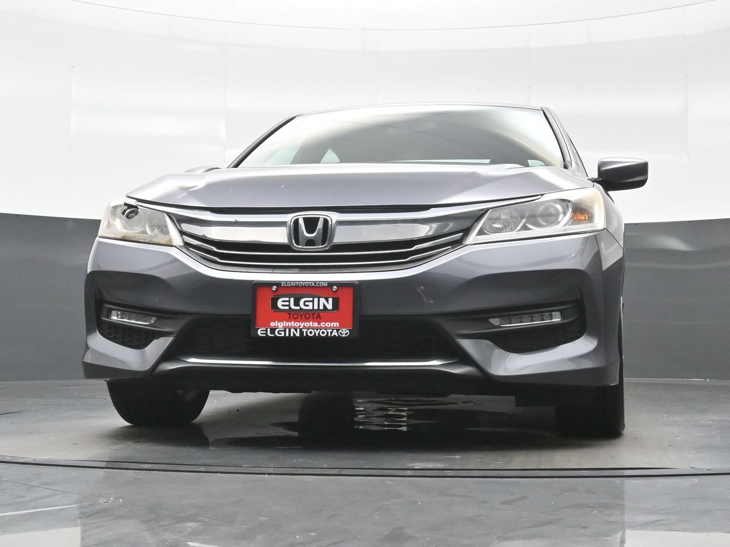 Used 2017 Honda Accord Sport image 28
