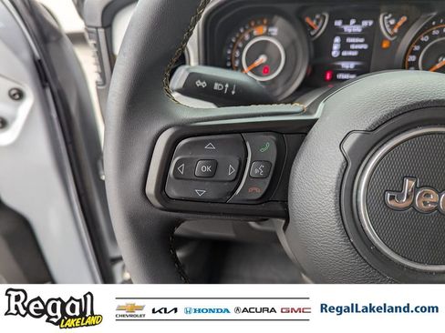 Used 2024 Jeep Wrangler Sport S image 23